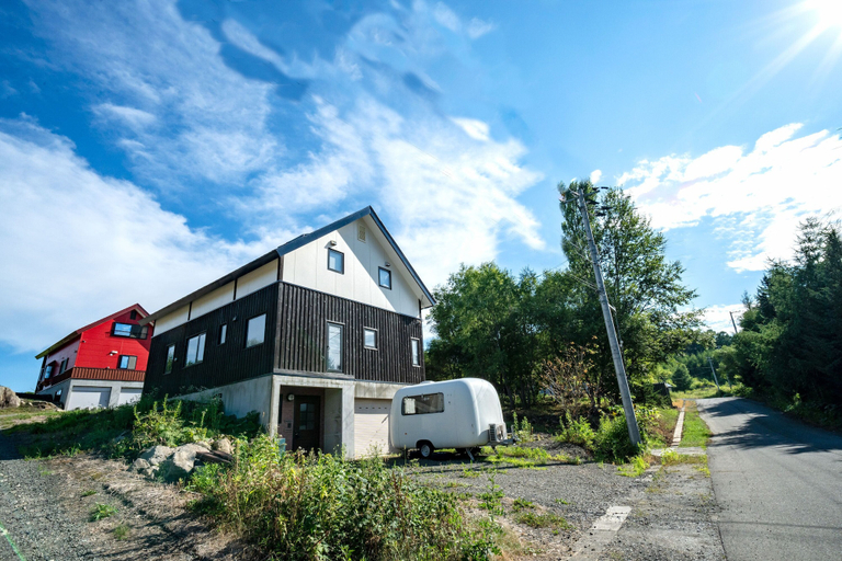 Exterior & Views 2, RONIN LODGE, Furano
