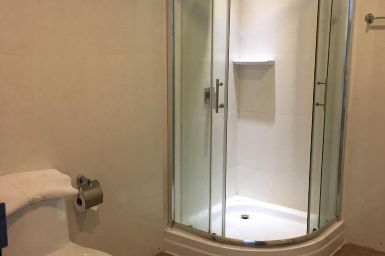 Bathroom 7