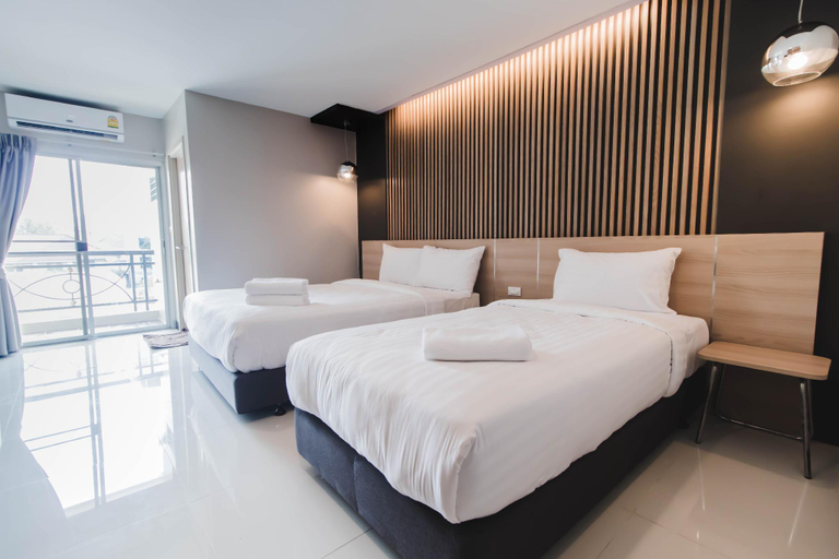 Bedroom 24