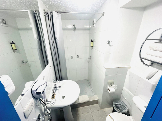 Bathroom 2, Rojas Plaza Boutique, Cusco