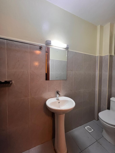 Bathroom 2, Lux Suites Kipande Family Apartments, Starehe