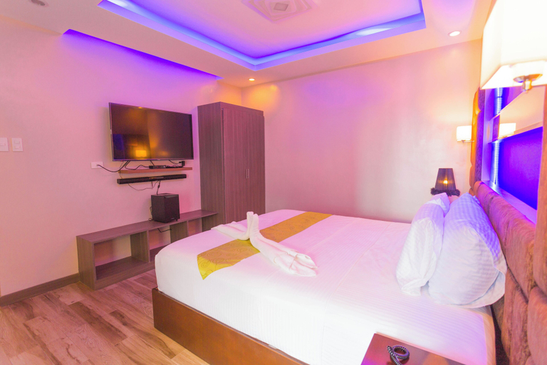Bedroom 5, Extension Grand Centra, Mabalacat