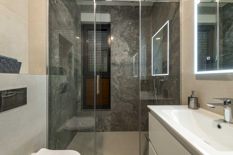 Bathroom 4, Rausion Luxury Apartments, Dubrovnik