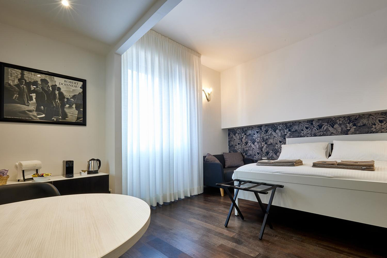 Others 2, Suite in Town, Bologna