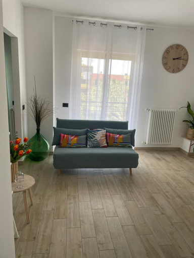 Others 3, B&B Archimede, Matera