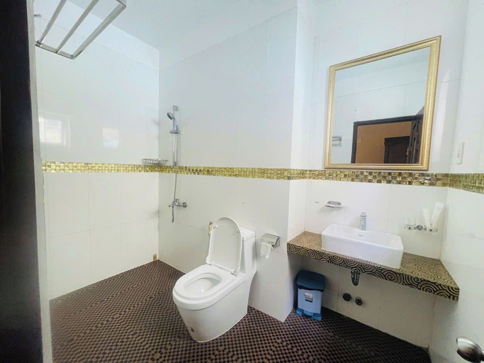 Bathroom 3, Love Phu Quoc Hotel, Phú Quốc