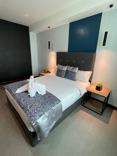 Bedroom 12