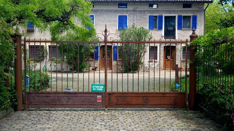 Others 5, La Maison Deux, Reggio Nell'Emilia