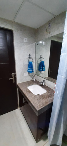 Others 1, Short Stays in Fully Furnished Service Apartment, Gautam Buddha Nagar