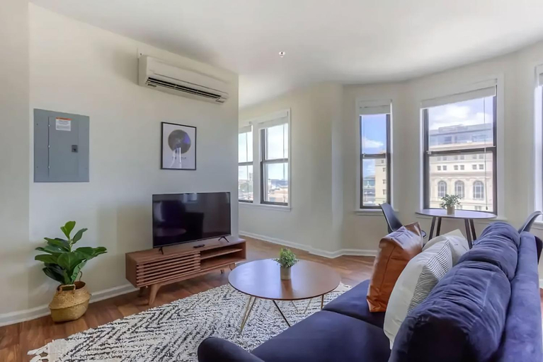 Others 5, Perfect 1BR In Prime Location & View of Stadiums, Wayne
