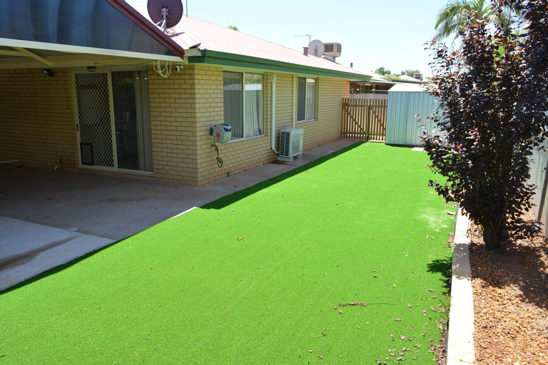 Exterior & Views 1, Bea-Vic Home. Your home away from home., Kalgoorlie/Boulder