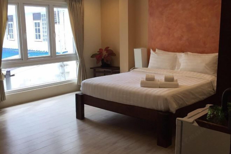Bedroom 16