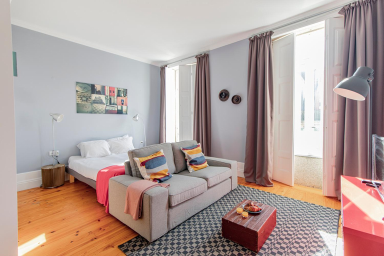 4, Porto Life Studio by LovelyStay, Porto