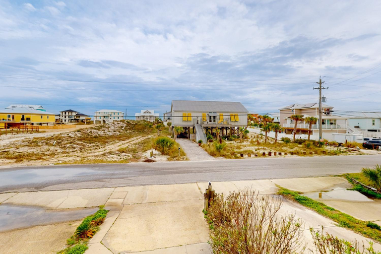 Exterior & Views 1, White Sands Retreat, Escambia
