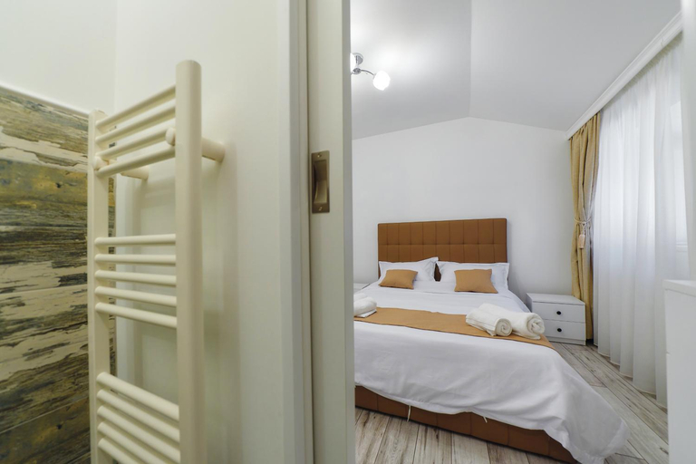 Others 2, Bella House Apartaments, Craiova