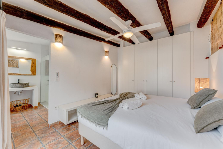 Bedroom 3, Charming Villa with Private and Heated Pool by Olax Rentals, Santa Cruz de Tenerife