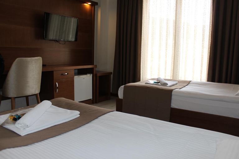 Others 2, TOPCUOGLU GRAND OTEl, Gerede