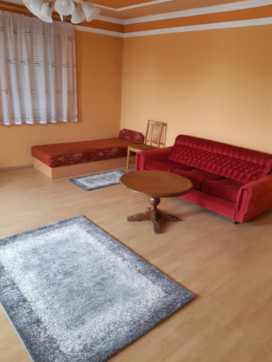 5, Gabor Pal 1 Apartman 1 szoba, Paks