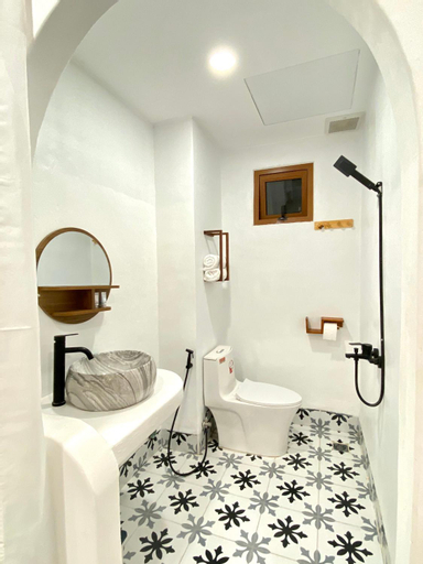 Bathroom 5