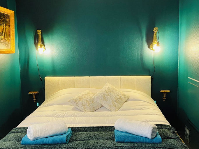 Bedroom 4, Domaine Jeanne de Laval, Maine-et-Loire