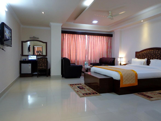 Bedroom 12