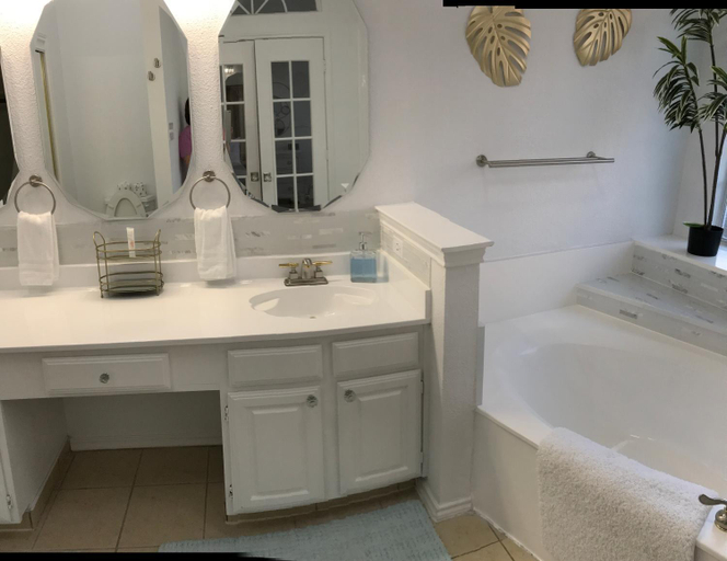 Bathroom 2, Villa Venage of Hilltop Fort Worth TX, Tarrant