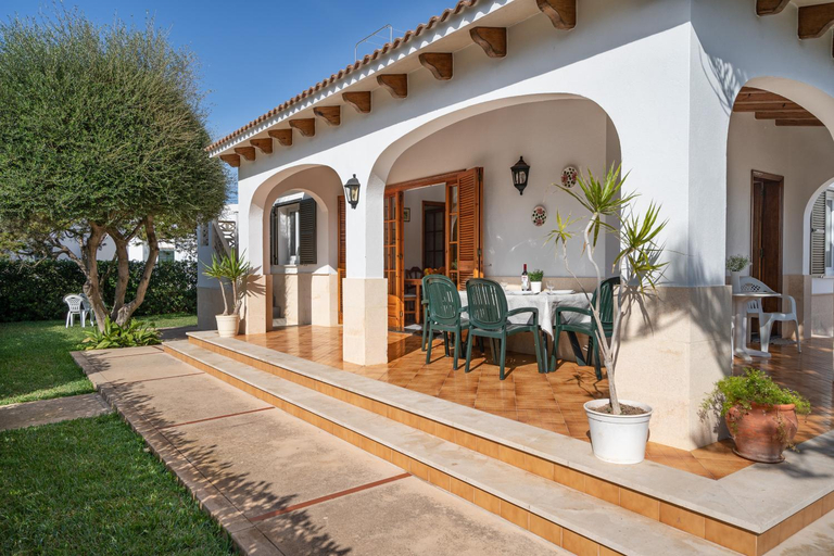 Exterior view 2, Torres Sureda, Baleares