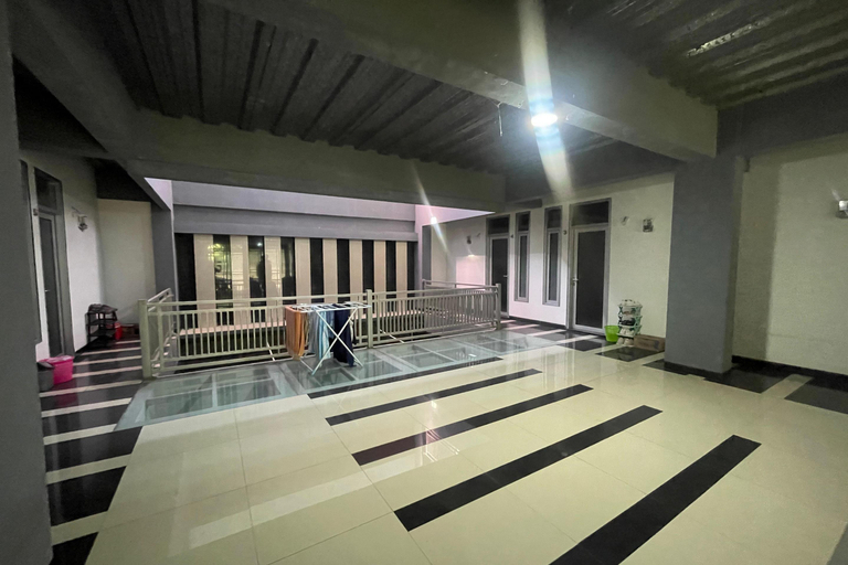 Others 4, OYO 94238 The Suite Metro Apartment By Riz Living, Bandung
