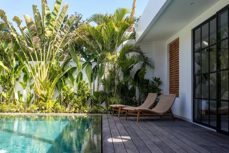 Modern Elegance in Bingin Beach 3 BR Luxury Villa, Badung