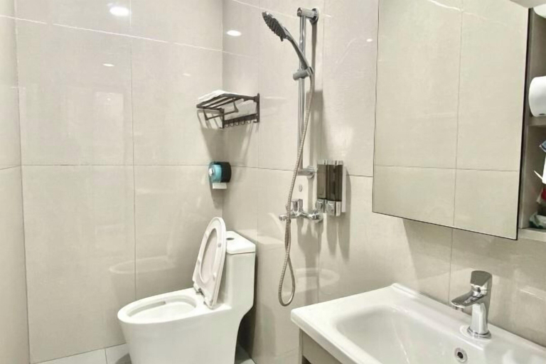 Bathroom 3, Bishui Xincun Yuese Villa, Guangzhou