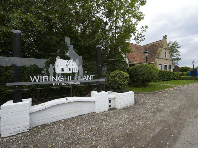 Exterior 5, Cozy Villa in Wieringer Style near Wadden Sea, Wieringen