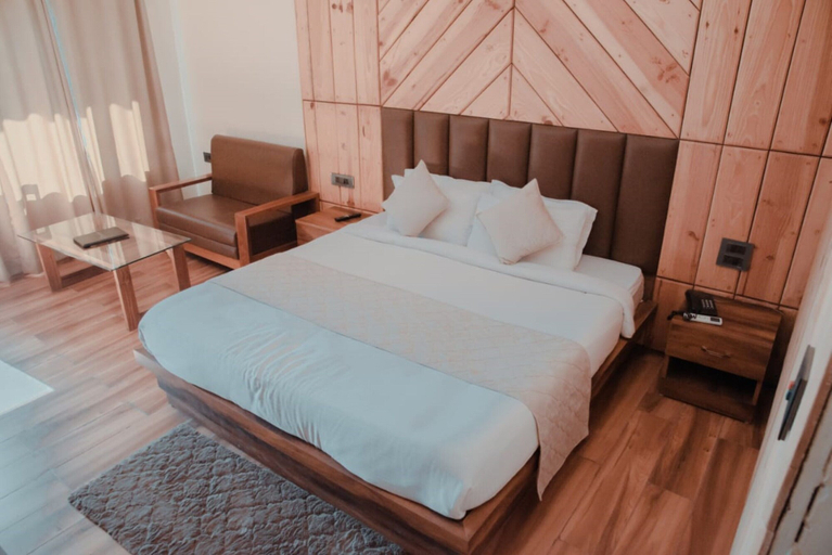 Bedroom 3, Goroomgo Anant Vilas Resort Bhimtal, Nainital