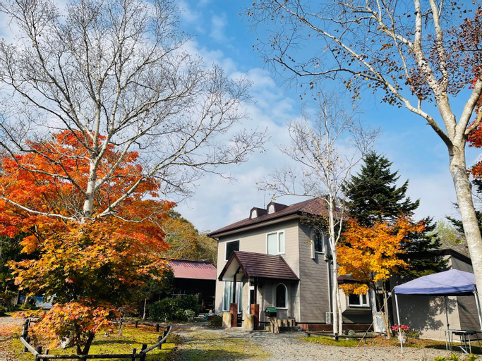 Exterior 5