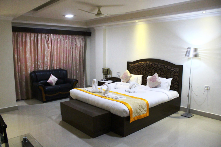 Bedroom 13
