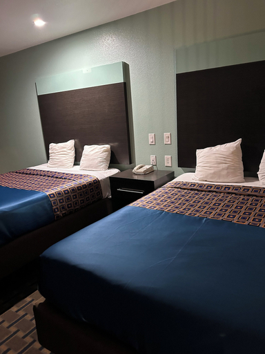 Bedroom 3, Scottish Inns White Settlement, Fort Worth