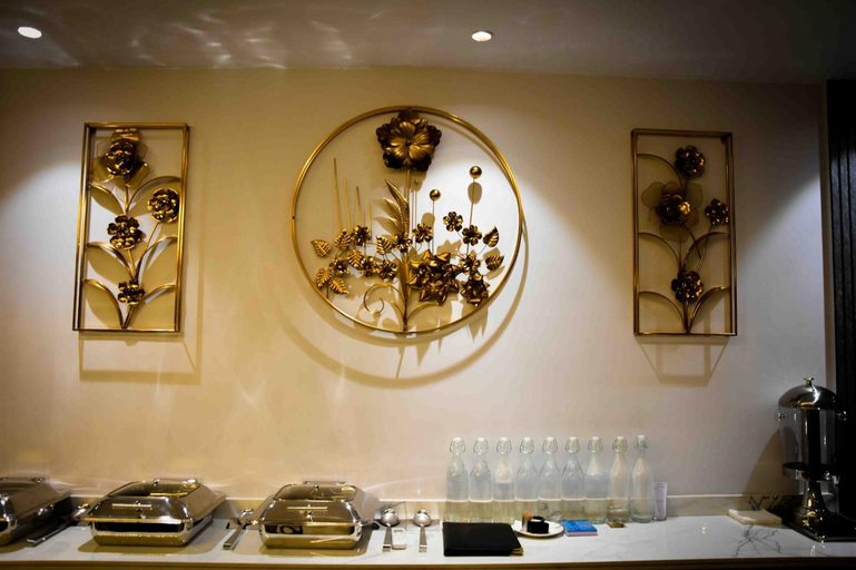 Food & Drinks 5, Hotel Azul Ganga, Dehradun