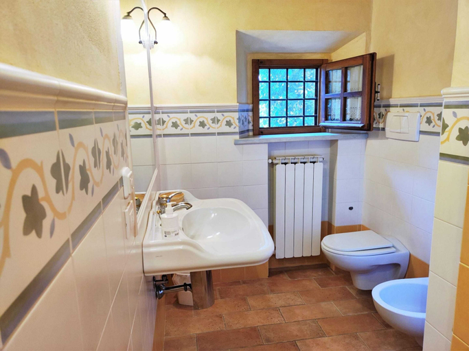 Bathroom, Belvilla by OYO Olmo, Florence