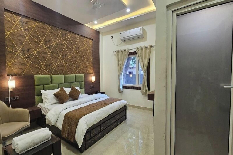 Bedroom 3, Triveni International, Varanasi