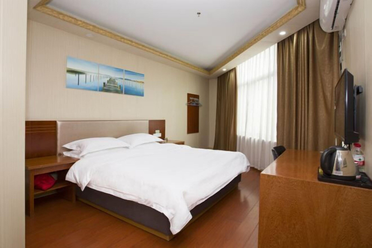 Bedroom 3, 100 Inn Liangpin Hotel (Jiashan County Shijia South Road RT-Mart), Jiaxing