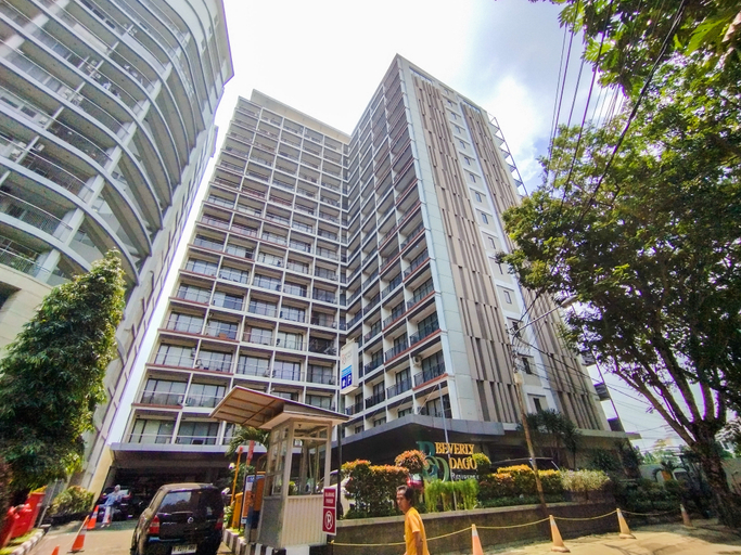 Exterior & Views, Highrise Studio at Apartment Beverly Dago By Travelio, Bandung