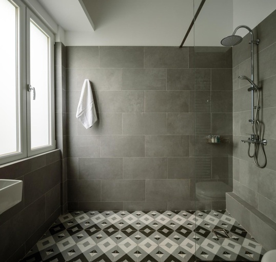 Bathroom 4, THIRAMENOUS RESIDENCE, Attica