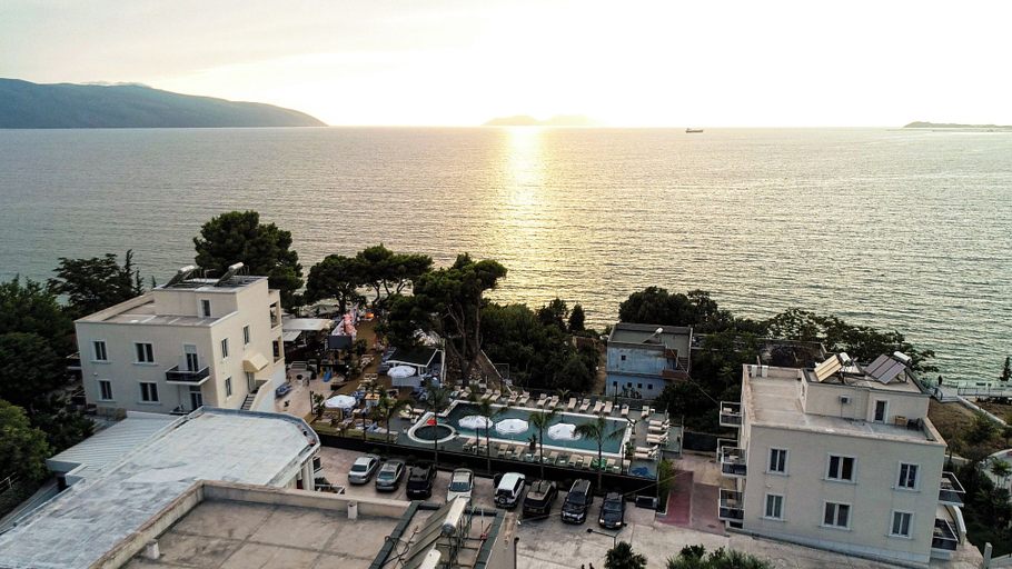 Others 1, Le Palazzine Hotel, Vlorës