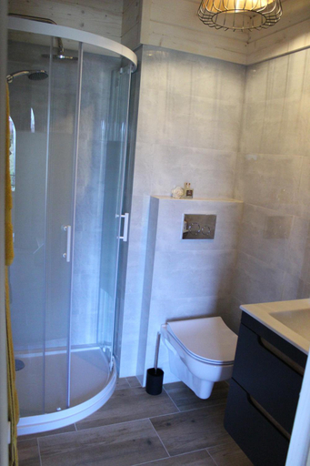 Bathroom 4, Gazdowka, Nowy Sącz