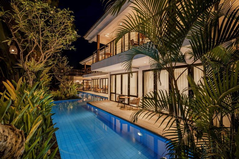 Swimming Pool 9
