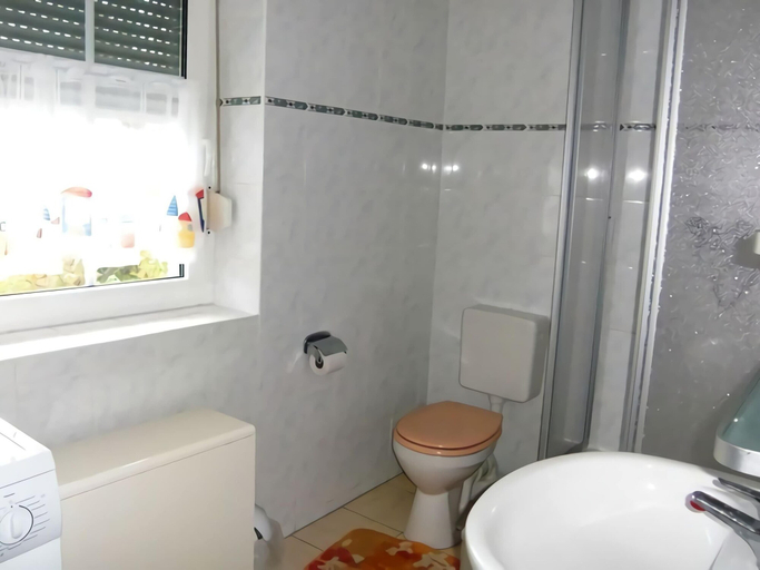 Bathroom, Holiday Home in Thale in the Harz Mountains, Harz