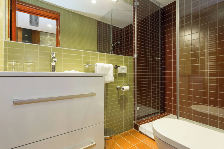 Bathroom 4, Heritage Hotel Raznjevica Dvori, Polača