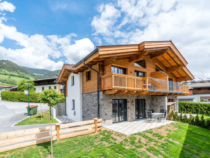 Exterior & Views 1, Chalet in Piesendorf Near Ski Slopes, Zell am See