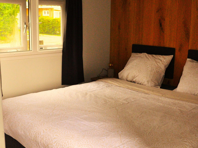 Bedroom 2, Peaceful Chalet Close to Norg, Ooststellingwerf