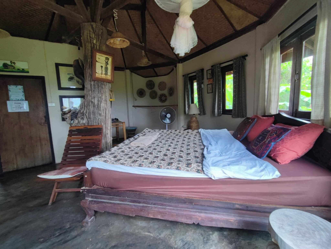 Bedroom, The Lookout Pai, Pai