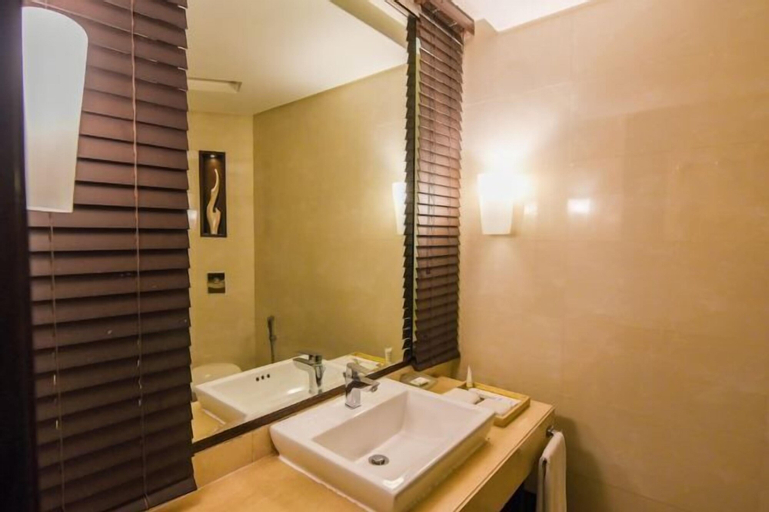 Bathroom 5